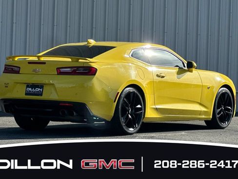 Used 2016 Chevrolet Camaro SS RWD image 4