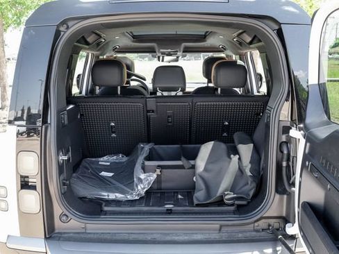 New 2026 Land Rover Defender 110 V8 AWD/4WD image 58
