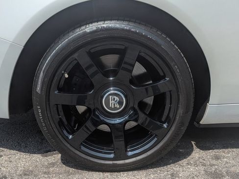 Used 2018 Rolls-Royce Dawn RWD image 73