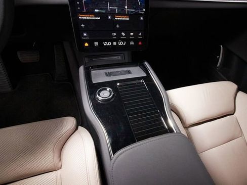 Used 2025 Polestar Polestar 3 AWD/4WD image 9
