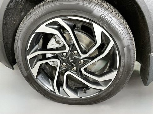 New 2025 Chevrolet TrailBlazer RS w/ Convenience Package FWD image 31