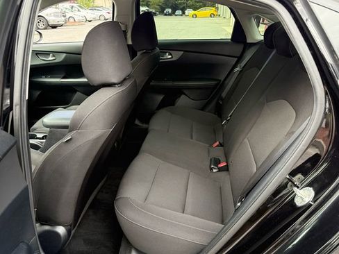 Used 2019 Kia Forte LXS image 5