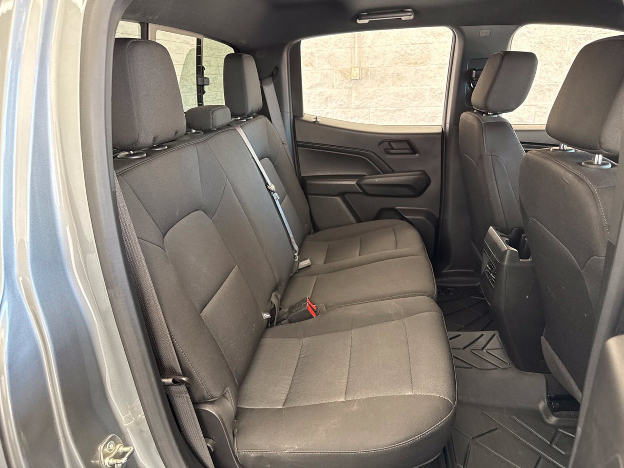 Used 2024 Chevrolet Colorado Trail Boss w/ Technology Package AWD/4WD image 43