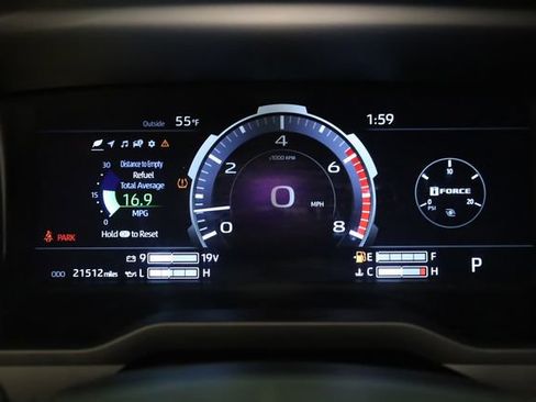 Used 2025 Toyota Tundra Limited image 18