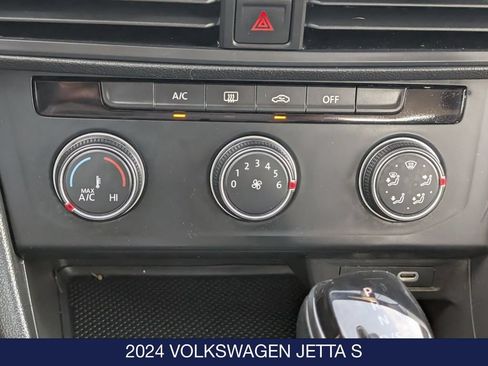 Certified 2024 Volkswagen Jetta S FWD image 25