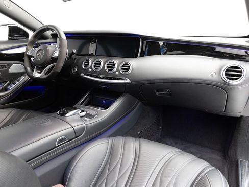 Used 2015 Mercedes-Benz S 65 AMG Coupe image 2