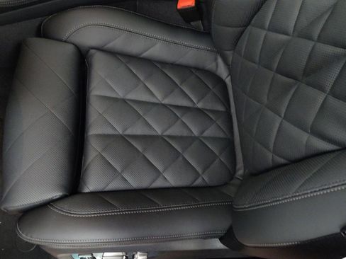 Used 2026 BMW X5 xDrive40i w/ M Sport Package image 17