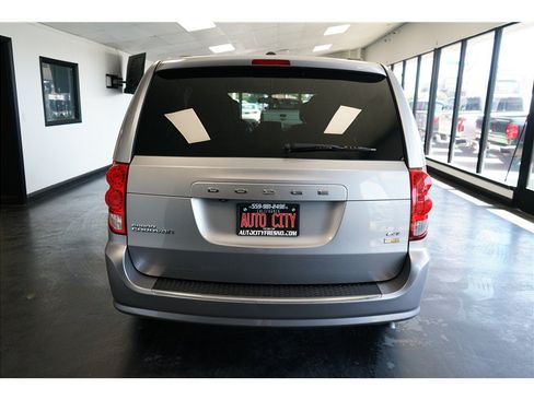 Used 2018 Dodge Grand Caravan GT FWD image 6
