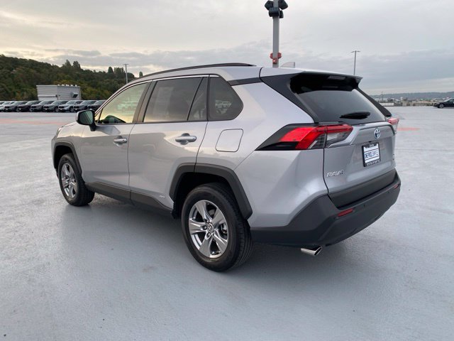 Certified 2023 Toyota RAV4 XLE w/ Convenience Package AWD/4WD image 10