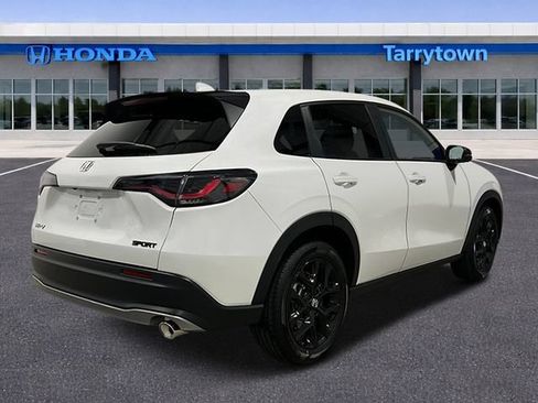 New 2025 Honda HR-V Sport image 7
