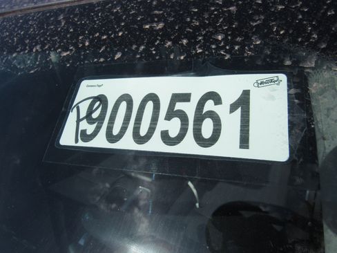 Used 2024 Nissan Sentra SV FWD image 7