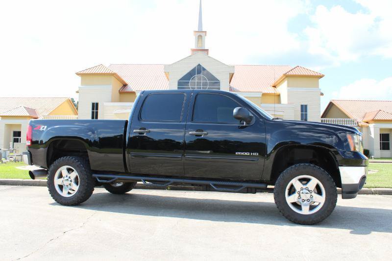 Used 2014 GMC Sierra 2500 SLE w/ SLE Preferred Package AWD/4WD image 3
