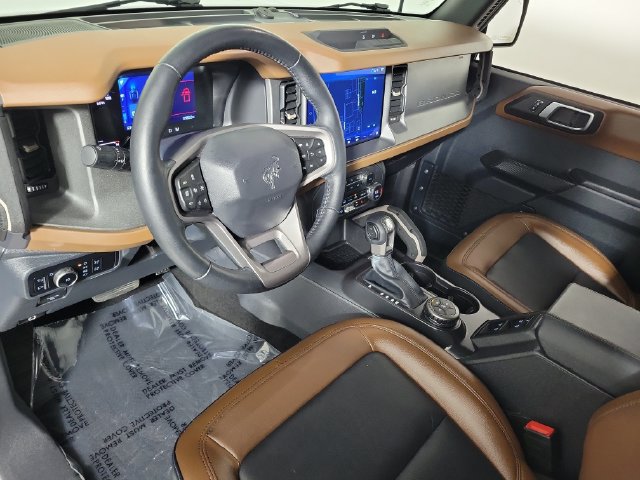 Used 2024 Ford Bronco Outer Banks AWD/4WD image 18