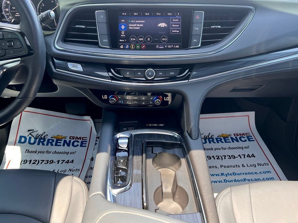 Used 2023 Buick Enclave Premium w/ Experience Buick Package FWD image 20