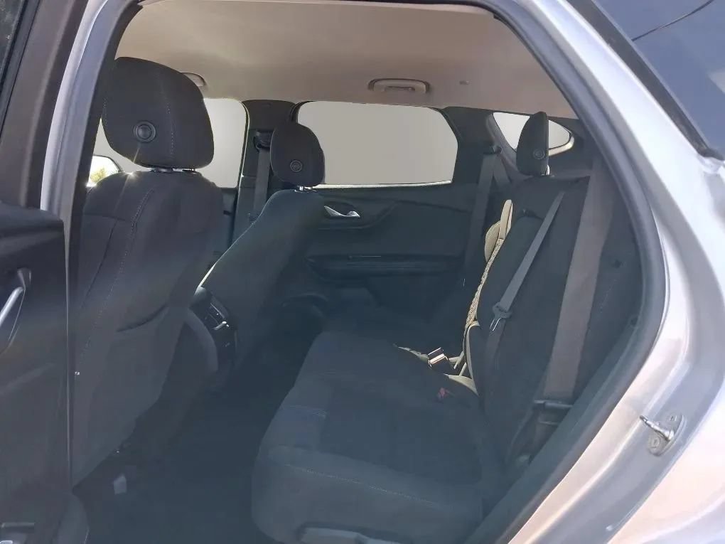 Used 2021 Chevrolet Blazer LT FWD image 28