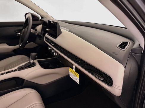 Certified 2026 Honda HR-V EX-L image 28