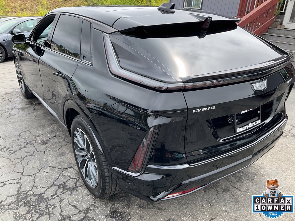 Used 2024 Cadillac Lyriq Sport RWD image 88