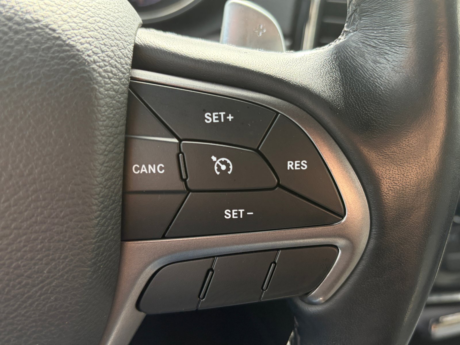Used 2021 Jeep Grand Cherokee Limited X AWD/4WD image 19