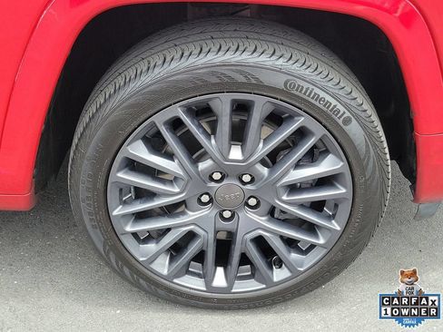 Used 2023 Jeep Compass Limited AWD/4WD image 5
