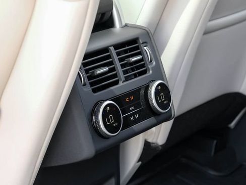 New 2026 Land Rover Discovery S AWD/4WD image 47
