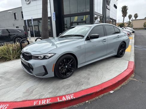 Used 2024 BMW M340i w/ Driving Assistance Package RWD image 3