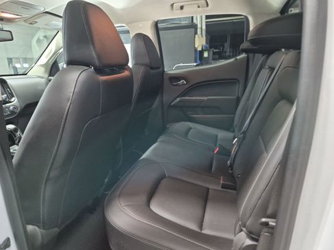 Used 2022 Chevrolet Colorado LT w/ Luxury Package image 25