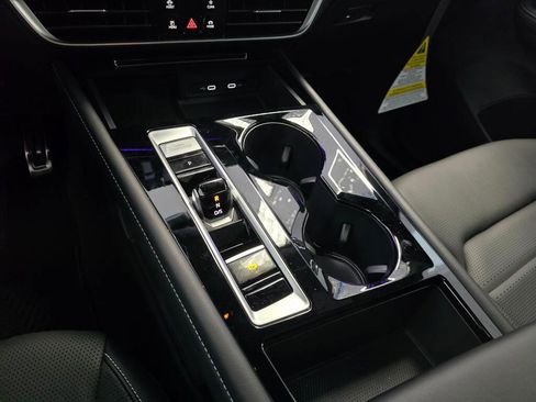 New 2024 Volkswagen Atlas Cross Sport SEL R-Line AWD/4WD image 22