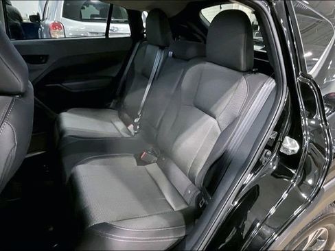 Used 2024 Subaru Crosstrek 2.0i Premium image 26