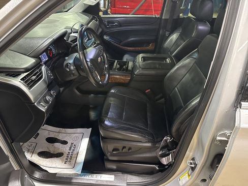 Used 2015 Chevrolet Suburban LTZ AWD/4WD image 19