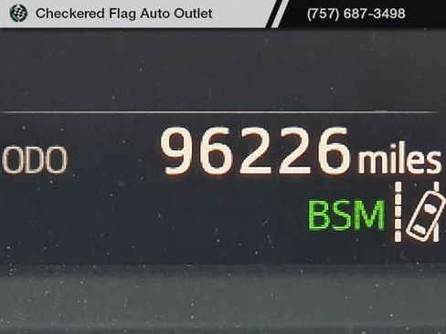 Used 2017 Toyota RAV4 XLE AWD/4WD image 24
