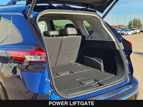 New 2026 Nissan Rogue Platinum image 29