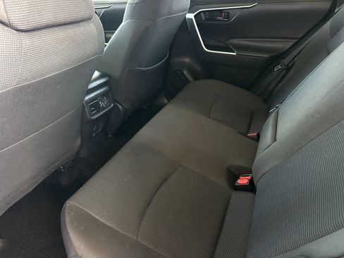 Used 2025 Toyota RAV4 LE AWD/4WD image 11