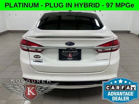 Used 2018 Ford Fusion Energi Platinum image 5