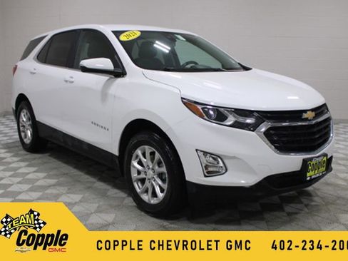 Used 2021 Chevrolet Equinox LT image 1
