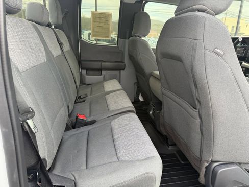 Used 2023 Ford F250 XLT w/ Snow Plow Prep Package image 18