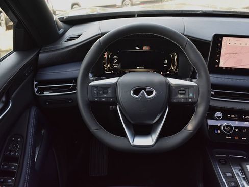 Used 2026 INFINITI QX60 Sport w/ Dark Cargo Package image 12