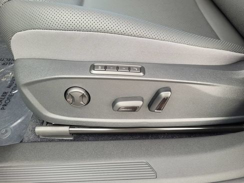 New 2026 Volkswagen ID.4 Pro S AWD/4WD image 12