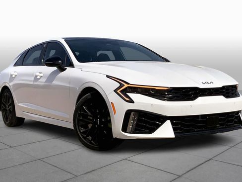 Certified 2026 Kia K5 GT w/ GT1 Package image 3