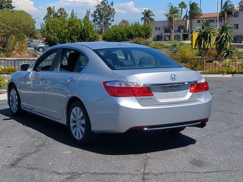Used 2015 Honda Accord EX-L image 7