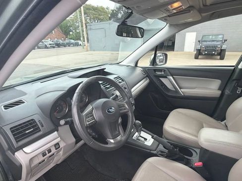 Used 2015 Subaru Forester 2.5i Limited AWD/4WD image 8