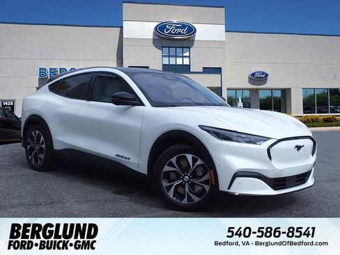 New 2023 Ford Mustang Mach-E Premium image 1