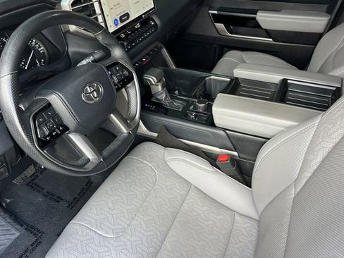 Used 2022 Toyota Tundra Limited AWD/4WD image 11