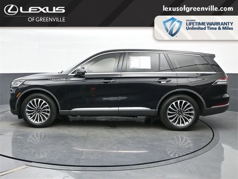Used 2023 Lincoln Aviator Reserve image 5