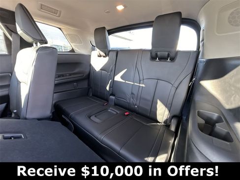 New 2025 INFINITI QX60 Pure image 14