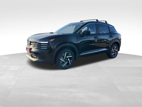 New 2025 Nissan Kicks SV w/ SV Premium Package image 9