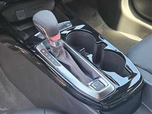 New 2026 Chevrolet Trax RS w/ Sunroof Package FWD image 13