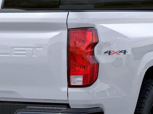 New 2026 Chevrolet Colorado W/T w/ WT Custom Package AWD/4WD image 11