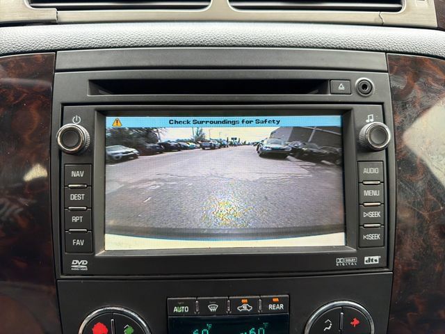 Used 2009 GMC Yukon Denali RWD image 13