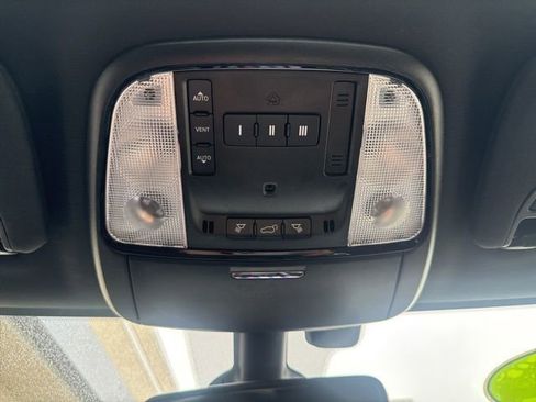 Used 2022 Dodge Durango R/T w/ Tow 'N Go Package image 36