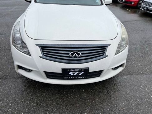 Used 2011 INFINITI G37 X Sport Appearance Edition w/ Premium Pkg image 9